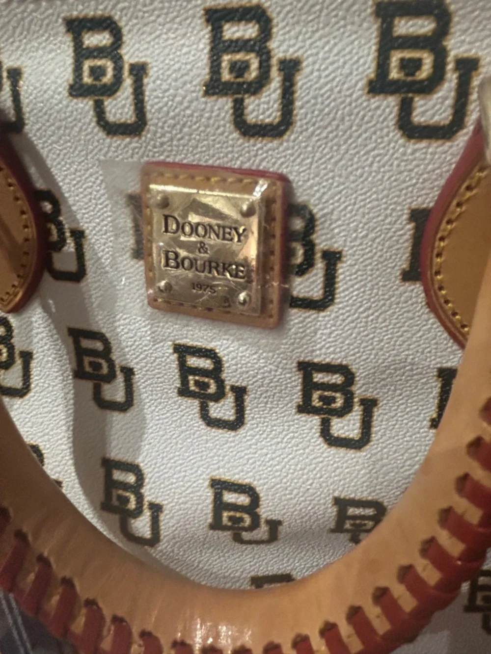 NWT Baylor University white logo Dooney & Bourke dome satchel & free id holder